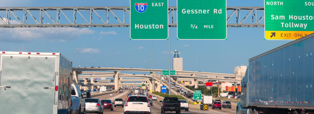 View from a car driving on the interstate in Houston, TX